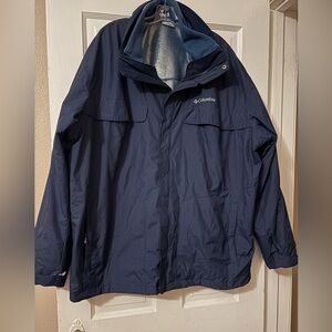Columbia Men's Dark Blue Omni-Tech Waterproof Jacket